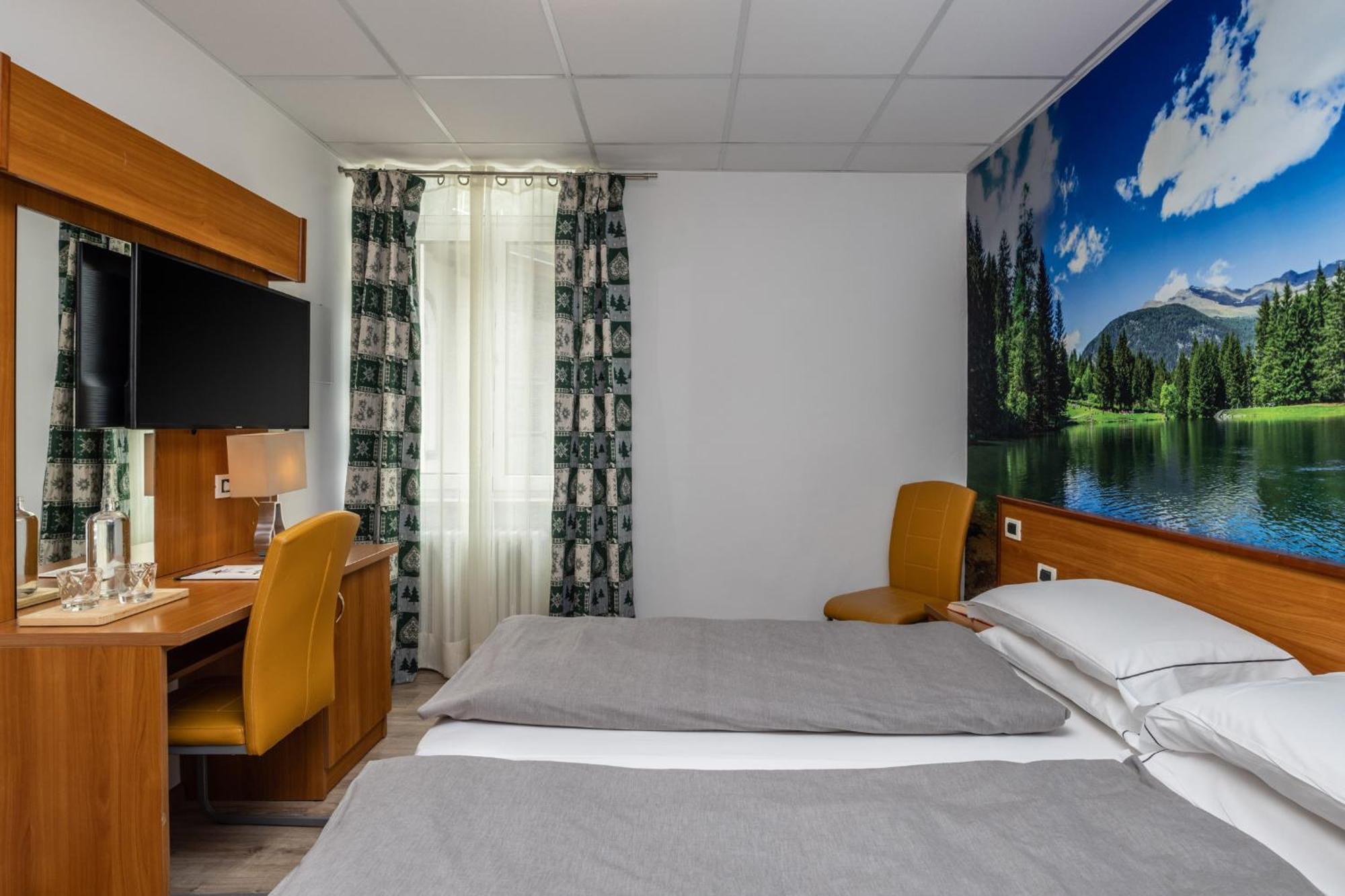 Hotel Pejo ペーイオ・フォンティ 部屋 写真