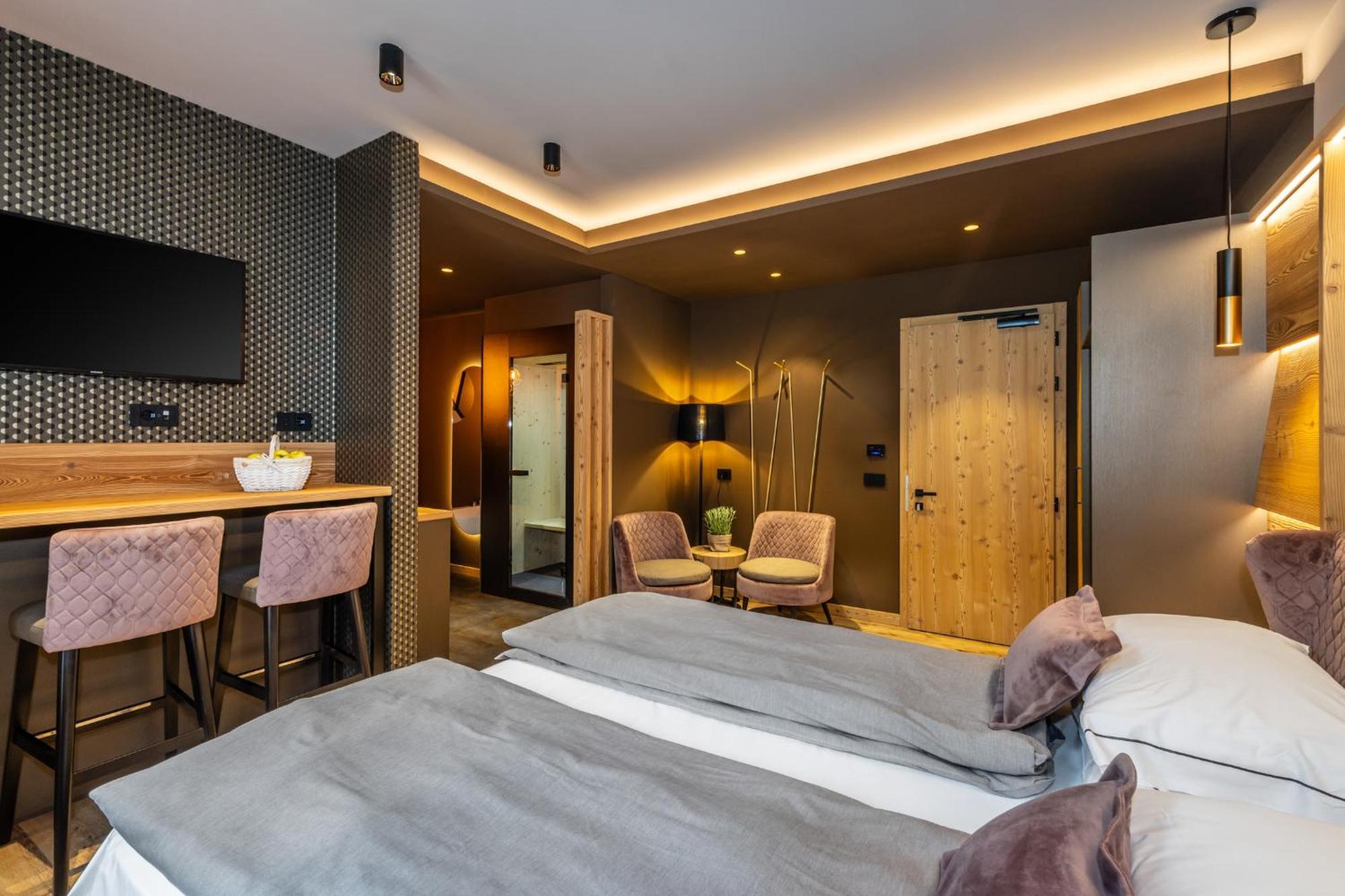Hotel Pejo ペーイオ・フォンティ 部屋 写真